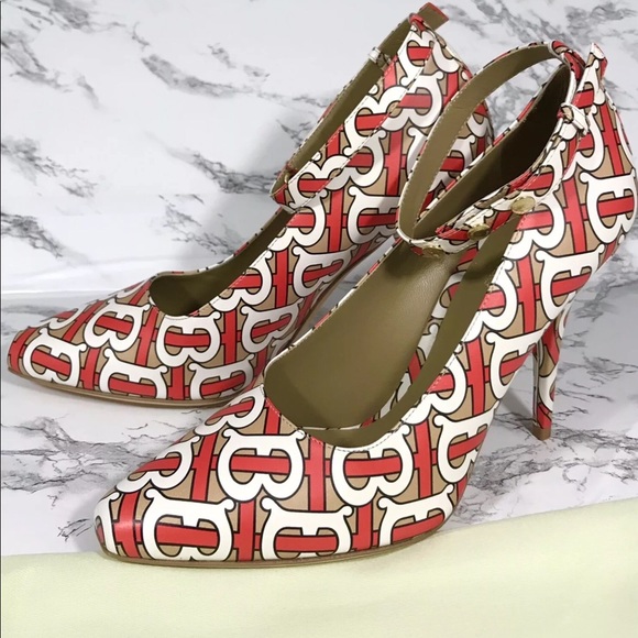 NWT BURBERRY Ankle Strap Leather Sz EU39 $790. - Picture 2 of 12